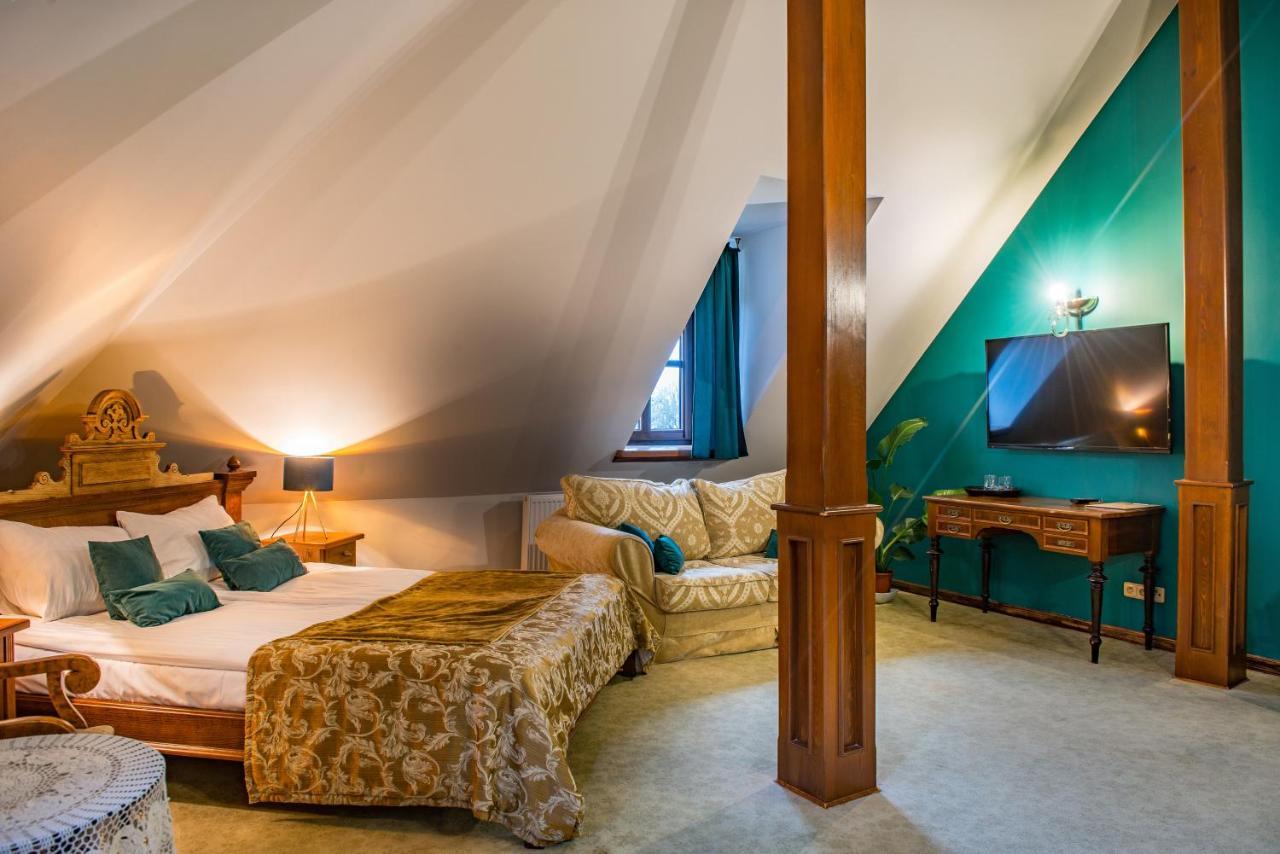 Folwark Walencja Hotel Казимеж Долни Екстериор снимка