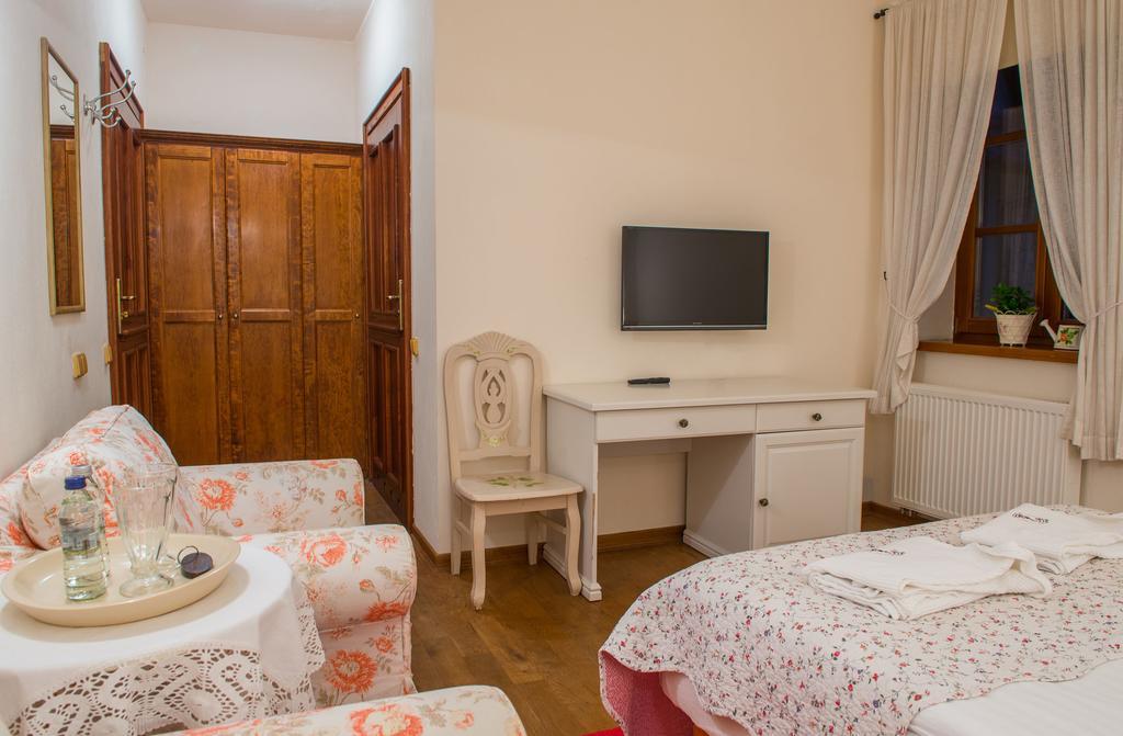 Folwark Walencja Hotel Казимеж Долни Стая снимка