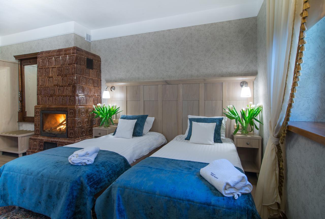 Folwark Walencja Hotel Казимеж Долни Екстериор снимка