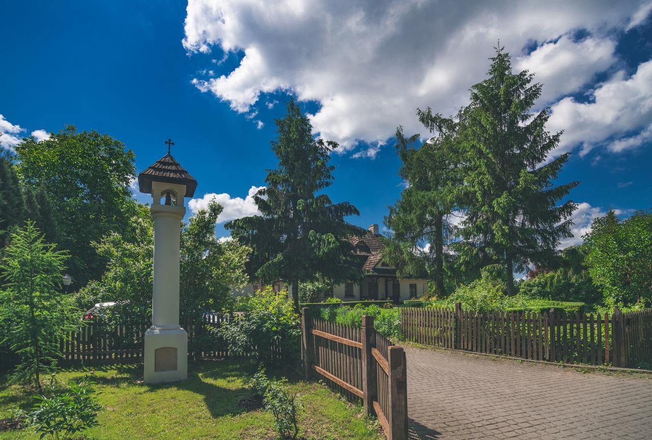 Folwark Walencja Hotel Казимеж Долни Екстериор снимка