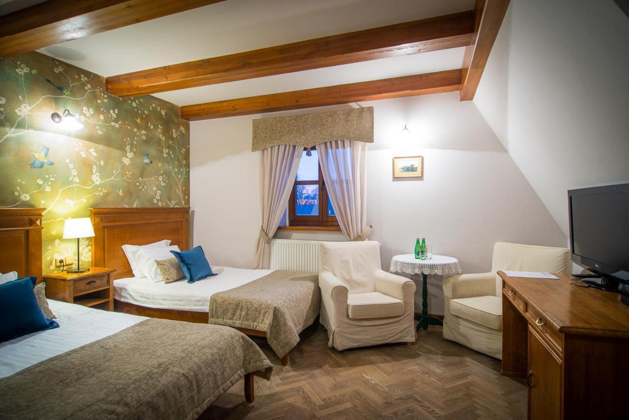 Folwark Walencja Hotel Казимеж Долни Екстериор снимка
